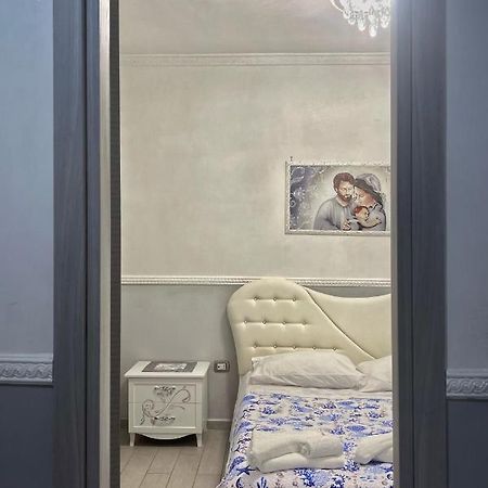 Sweet Home Ai Tribunali -1 Piano เนเปิลส์ ภายนอก รูปภาพ