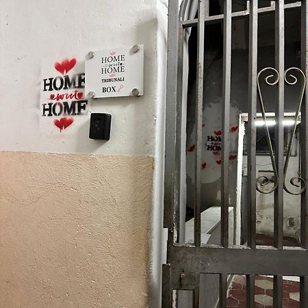Sweet Home Ai Tribunali -1 Piano เนเปิลส์ ภายนอก รูปภาพ